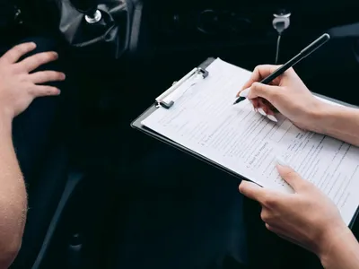 Fără Carte Verde la graniță, soluții rapide (sursa: Pexels/Mikhail Nilov)