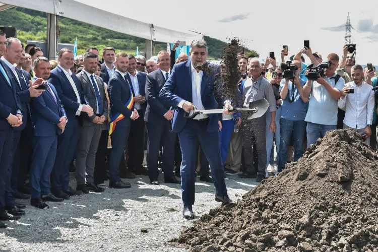 PSD reîncepe parodia din 2023 a restructurării: dă fara scaunele goale Foto: Inquam/Cristi Vescan