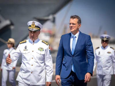 Acuzații grave ale ministrului Apărării către serviciile de informații Foto: Facebook