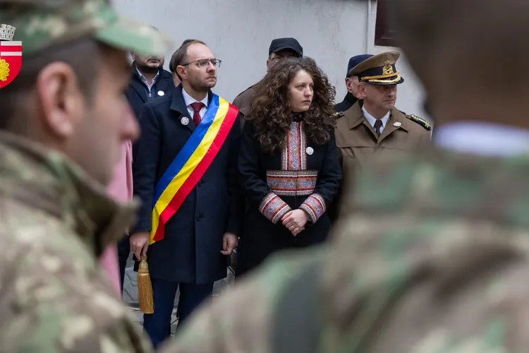 Primarul a fost denunțat la DNA de soțul amantei Foto: Facebook