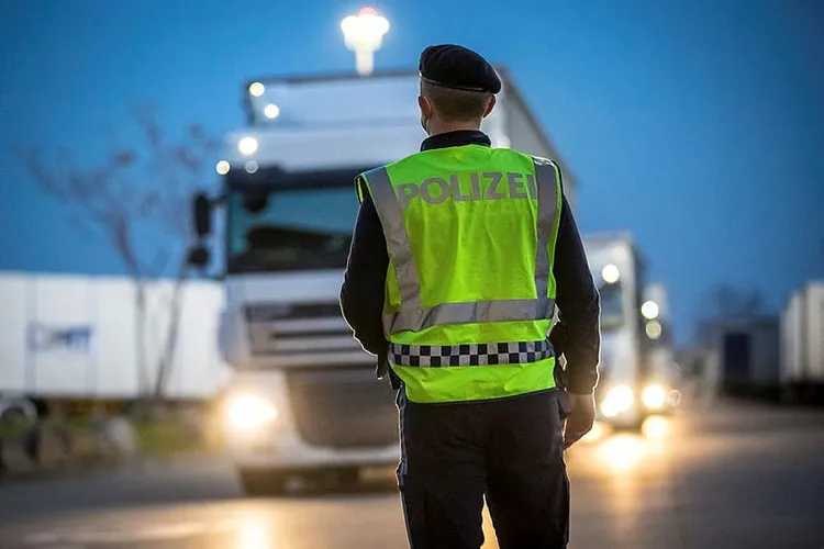 Acord cu Austria pentru intrarea României în Schengen Foto: Facebook BMI 