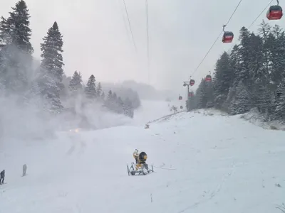 Sezonul de schi începe în Poiana Brașov (sursa: Facebook/Primăria Municipiului Brașov)