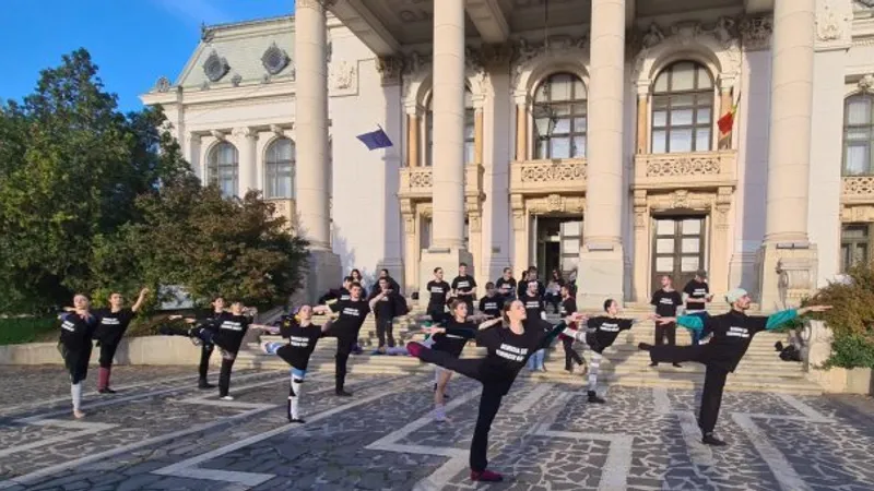 Balerinii Operei Naționale protestează în stradă (sursa: ziaruldeiasi.ro)