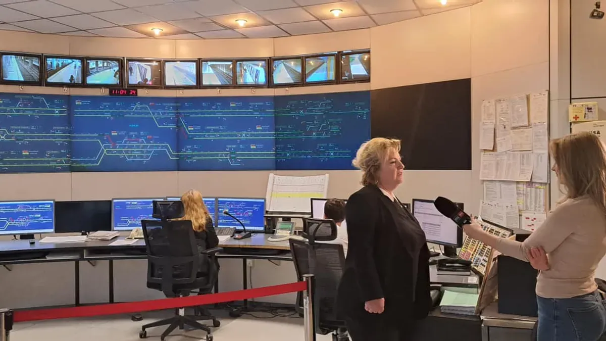 Metrorex, companie controlată de clientela PSD, scumpește masiv biletele Foto: Facebook Metrorex