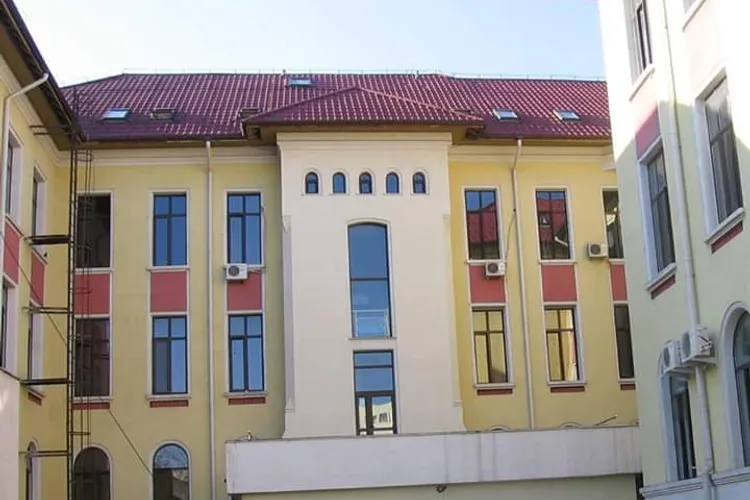 O directoare interimară de spital și-a organizat concurs pe care să-l câștige tot ea. Cum și-a eliminat concurența
