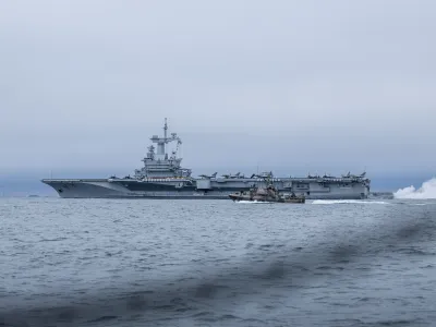Dronă rusă, lângă portavionul francez Charles de Gaulle (sursa: försvarsmakten.se)