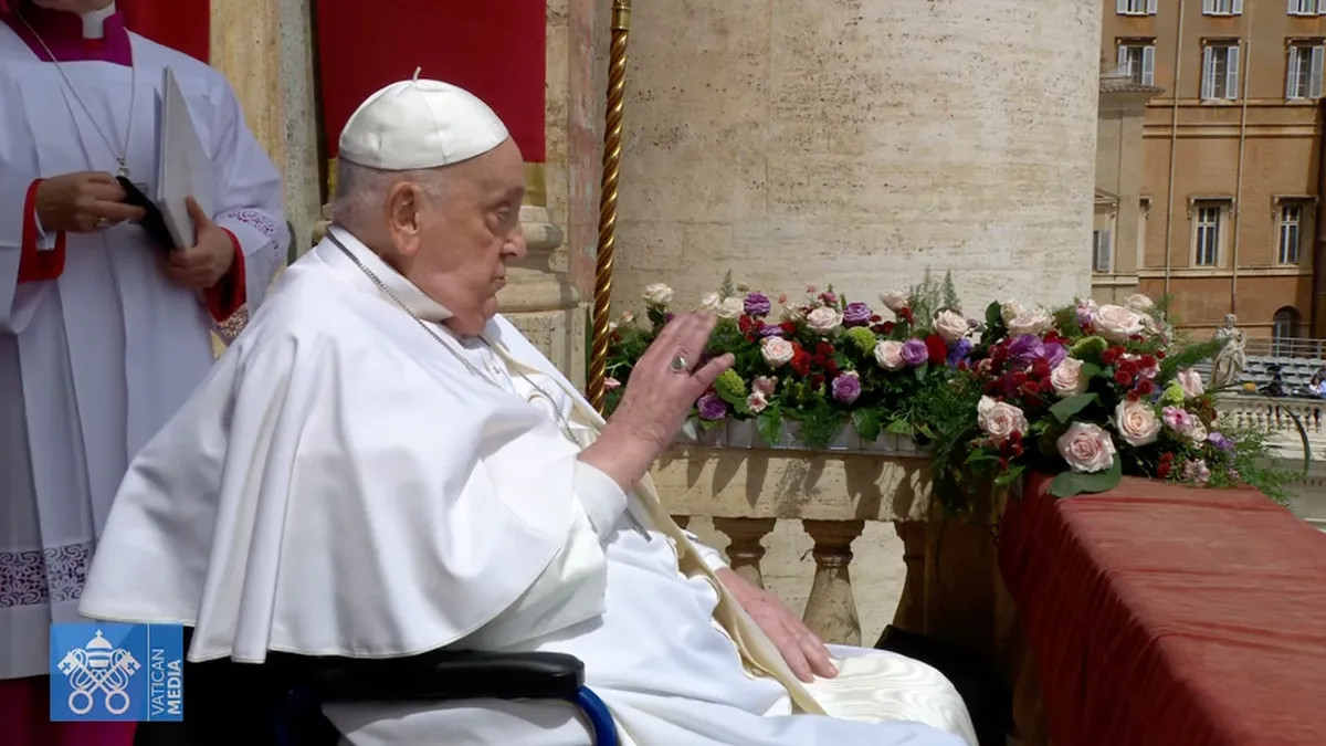 Papa Francisc oferă binecuvântarea de Paște (sursa: vatican.va)