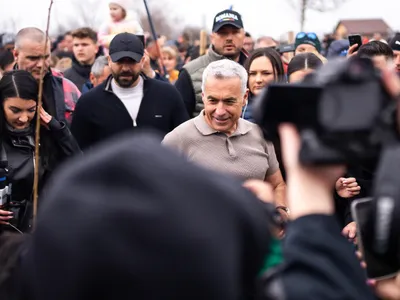 Călin Georgescu apără Realitatea Plus (sursa: Facebook/Călin Georgescu)