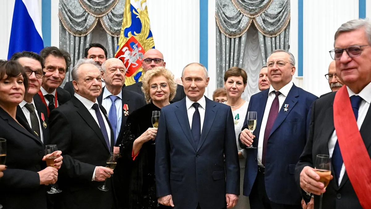 Rușii cred că pacea vine în 2026 (sursa: kremlin.ru)