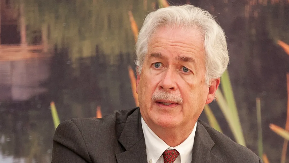 Şeful CIA, în negocierile Hamas - Israel (sursa: Facebook/CIA)