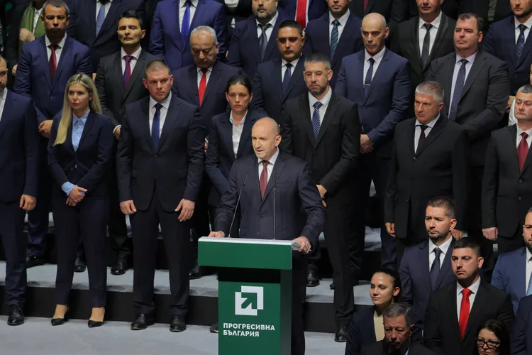 Alegeri în Bulgaria, Rumen Radev e favorit (sursa: Facebook/Румен Радев)