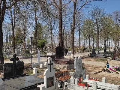 Lupte în instanță pentru controlul unui cimitir (sursa: ziaruldeiasi.ro)