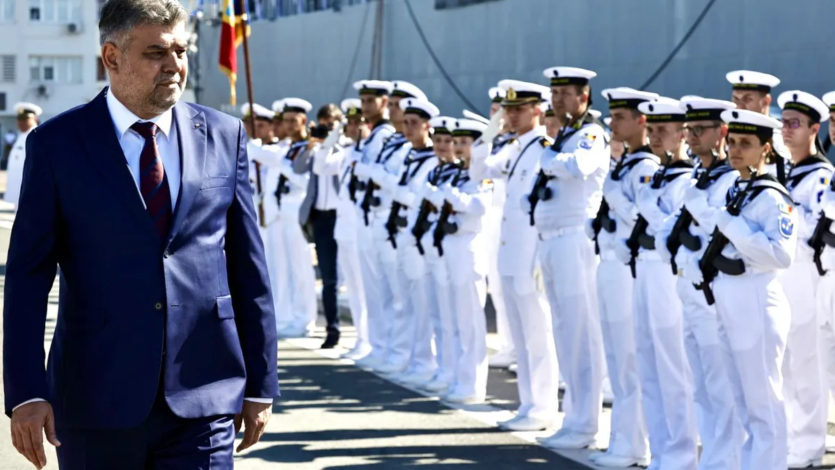 Ciolacu bate monedă cu chipul său  Foto: Facebook