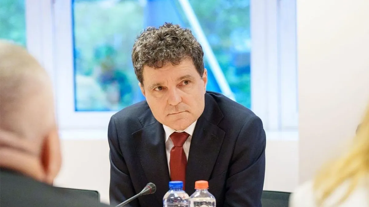 Nicușor Dan convoacă prima ședință CSAT (sursa: Facebook/Nicușor Dan)