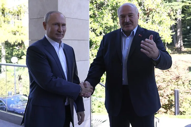 Putin încearcă atragerea Belarusului în război (sursa: kremlin.ru)