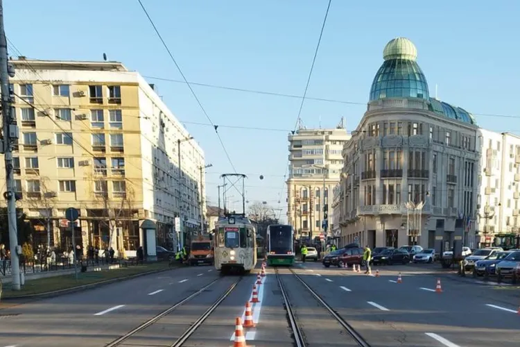 Nouă rovinietă impusă transportatorilor, la nivel local. Argumentul: camioanele strică străzile