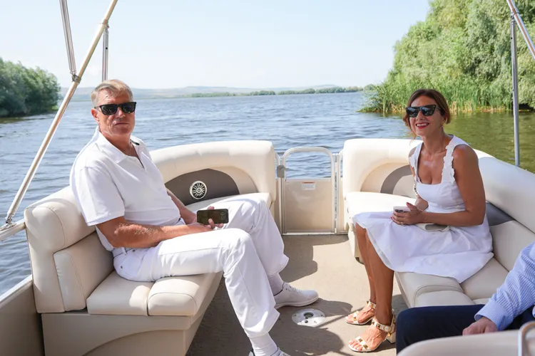 ANAF cere familiei Iohannis 4,7 milioane lei pentru imobilul pierdut din Sibiu (sursa: Facebook/Klaus Iohannis)