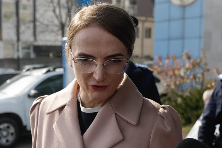 Marele mister din viața Liei Savonea: de la integritate fără cusur, la stăpâna inelelor din justiție (sursa: Inquam Photos/George Călin)