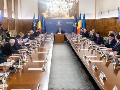 Guvernul cu peste 200 de secretari și subsecretari de stat Foto: Guvernul României