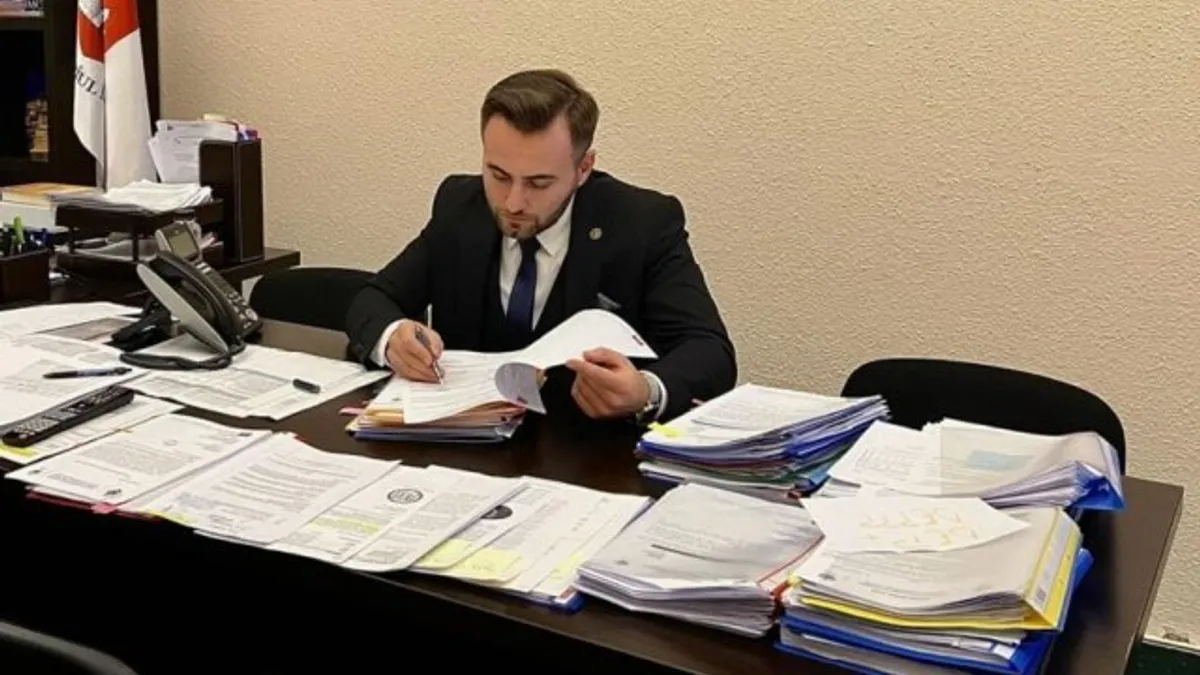 Trădătorul USR, aproape de finalul farsei (sursa: ziaruldeiasi.ro)