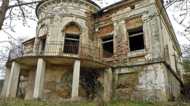 Casa Călăului, ucisă de securea falimentului (sursa: ziaruldeiasi.ro)