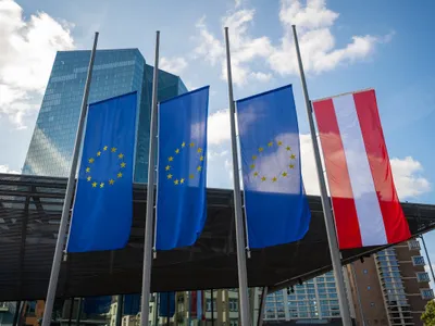 Banca Centrală Europeană ne sugerează câți bani ar trebui să păstrăm la saltea Foto: X/ECB