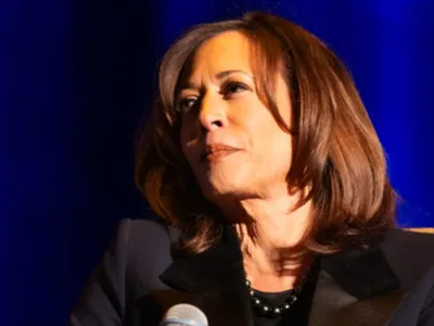 Kamala Harris, posibilă candidatură prezidențială (sursa: Facebook/Kamala Harris)