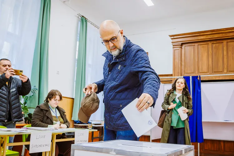 Maghiarii au votat masiv cu Nicușor Dan Foto: Facebook