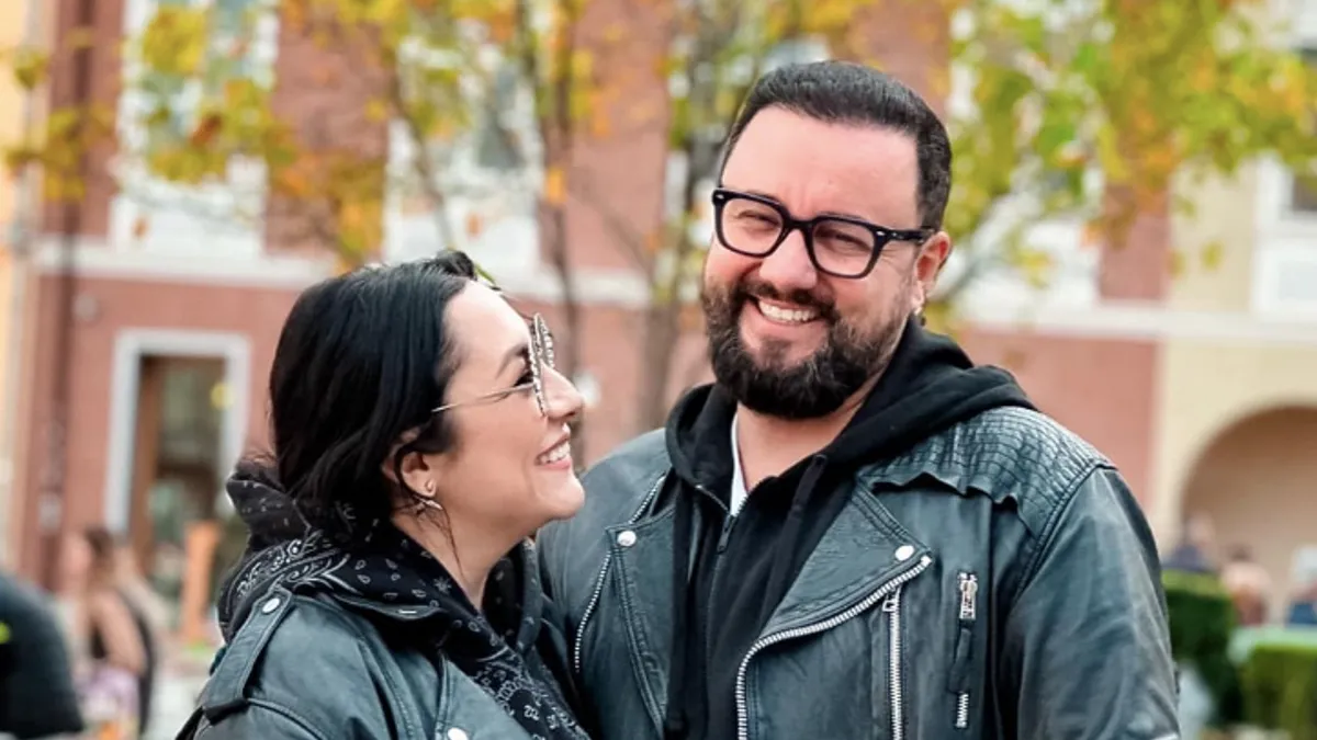 Andra - Măruță amenință DeFapt.ro cu procese (sursa: Facebook/Andra)