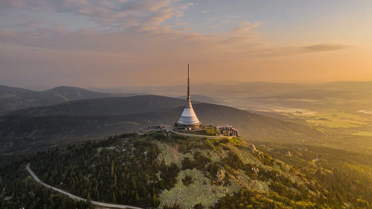 Refugiați ucraineni, dați afară pentru ski (sursa: visitczechrepublic.com/)