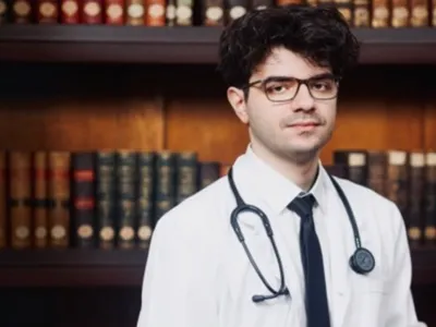 Parcurs academic rar întâlnit: absolvent de Medicină cu medii de 10, din liceu și până la finalul facultății