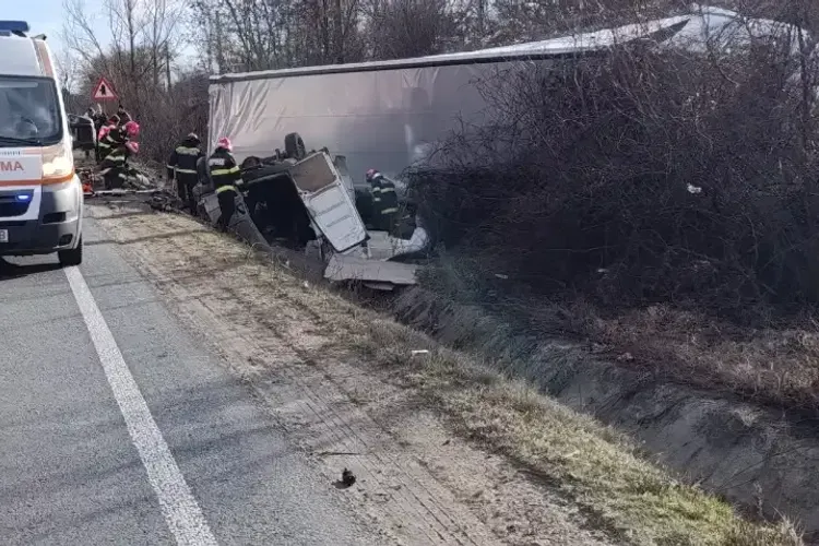 Carnagiu pe DN6, în Caraș-Severin (sursa: radioresita.ro)