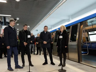 Grindeanu a decis să scumpească biletele la metrou cu 43% Foto: Inquam/George Calin