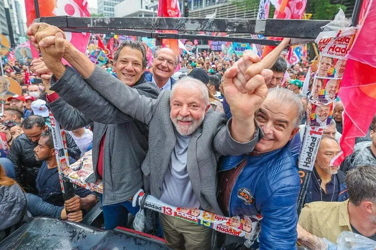 Lula și Bolsonaro, în turul doi (sursa: Facebook/Lula)