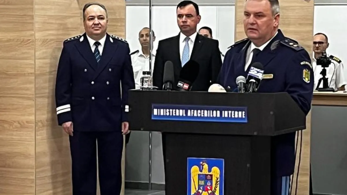 Inspectoratul pentru Imigrări își cumpără iPhone Foto:  Facebook