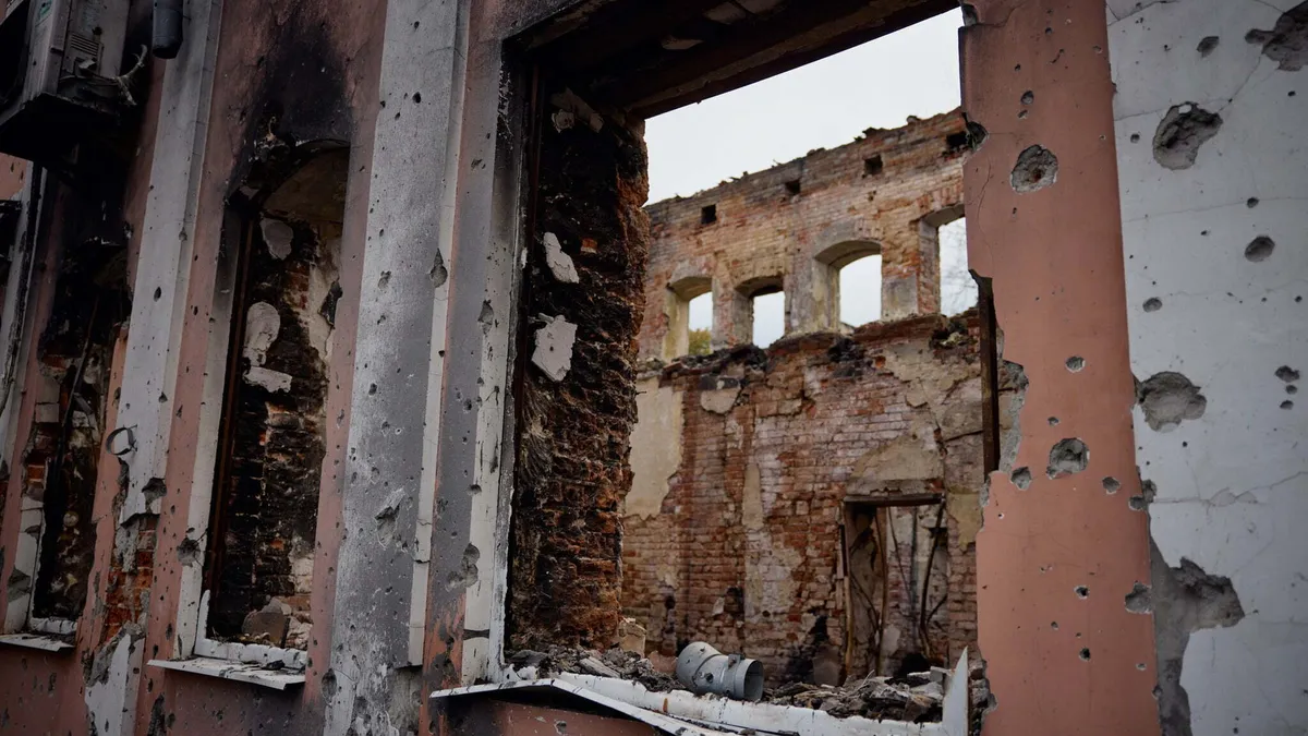 Izium: groapă comună, sute de cadavre (sursa: Facebook/Volodimir Zelenski)