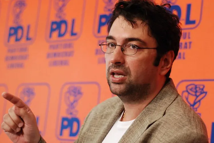 PNL, PSD, USR sunt complet epuizate, spune Sever Voinescu Foto: economica.net