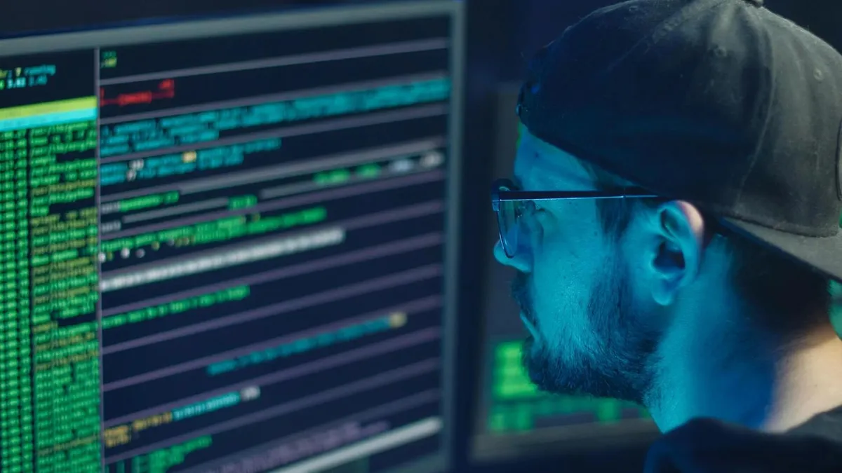 Atac phishing care copiază site-uri bancare (sursa: Pexels/Nikhail Nilov)