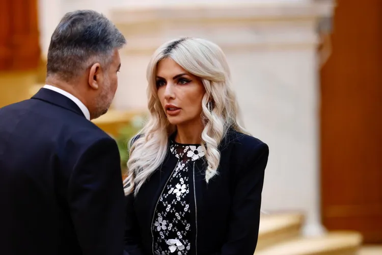 DIICOT-Nordis: nici o expertiză efectuată. În imagine, Laura Vicol, deputat PSD, și Marcel Ciolacu, șef PSD (2022) (sursa: Facebook/Laura Vicol)