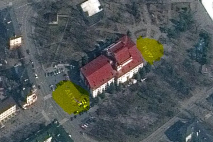 Rușii știau: bombardează copii în teatru la Mariupol (sursa: Maxar)