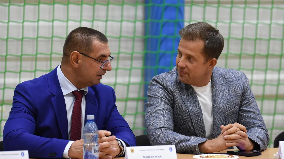 Din Jilava în Bragadiru, primarii din Ilfov s-au strâns în jurul lui Thuma, cu mesaje ceaușiste Foto: Facebook