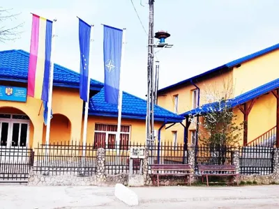 Proiect turistic european, transformat în fast-food (sursa: Facebook/Primăria Mironeasa)