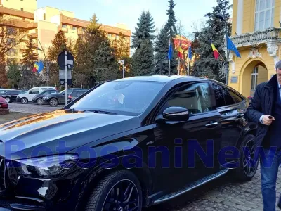 Fostul tractorist Gireadă, latifundiar, îi oferă fiicei primăria Mihai Eminescu, cu susținere PSD Foto: Botosani News