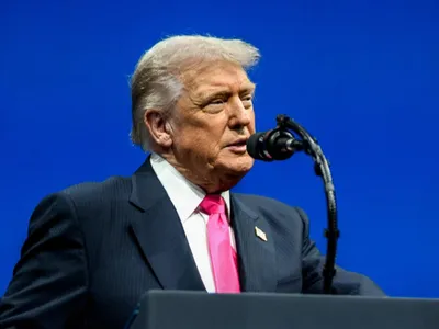 Trump respinge acuzațiile privind starea de sănătate (sursa: Facebook/The White House)