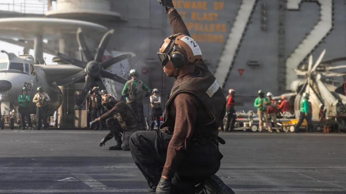 Alegătorii USR, cei mai sceptici în legătură cu succesul operațiunii din Iran Foto: X Centcom