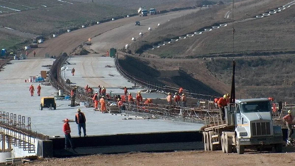 Autostrada A8: UMB depune garanția cerută (sursa: ziaruldeiasi.ro)