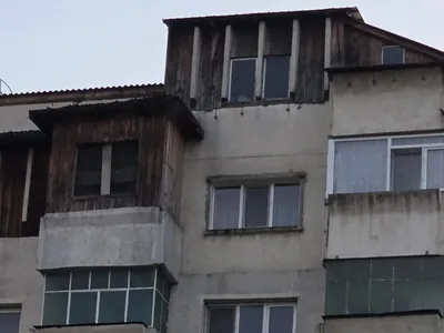 Șarpantele și mansardele, risc pentru siguranță (sursa: ziaruldeiasi.ro)
