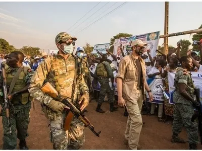 Mercenarii lui Potra, negocieri pentru Africa (sursa: ziaruldeiasi.ro)