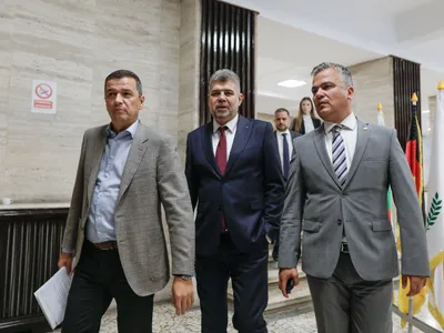 Adrian Veștea nu poate obține sprijin PSD fără UDMR, iar UDMT nu vrea suveraniști Foto: Inquam/George Calin