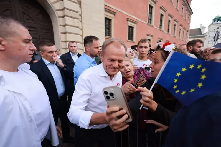 Polonia preia președinția Consiliului Uniunii Europene (sursa: Facebook/Donald Tusk)
